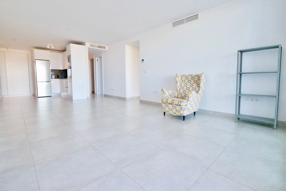 3 bedroom Apartment for sale in La Cala de Mijas - € 449,000 (Ref: 7972041)