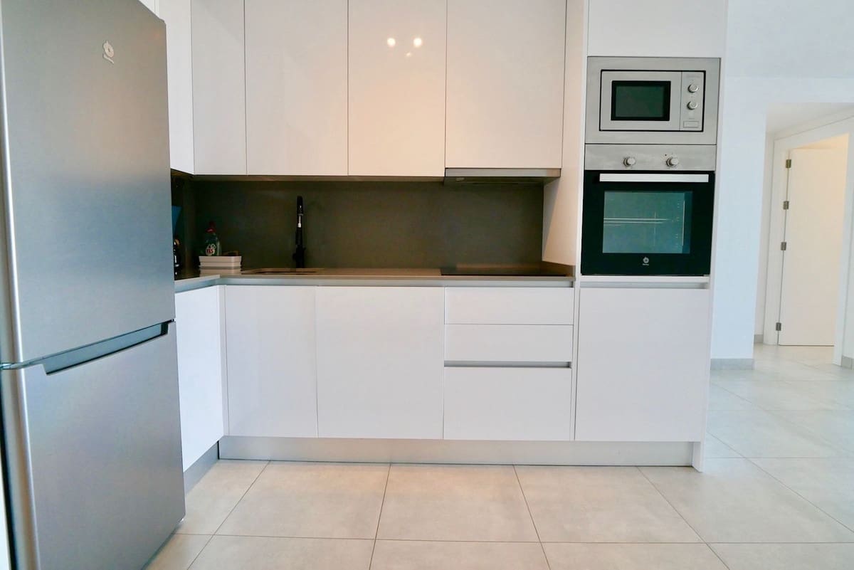 3 soveværelse Lejlighed til salg i La Cala de Mijas - € 449.000 (Ref: 7972041)