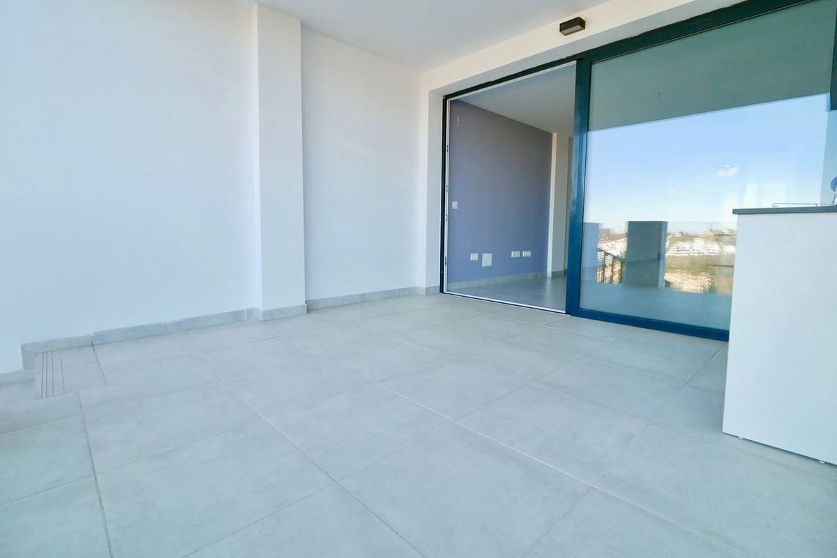 3 soveværelse Lejlighed til salg i La Cala de Mijas - € 449.000 (Ref: 7972041)