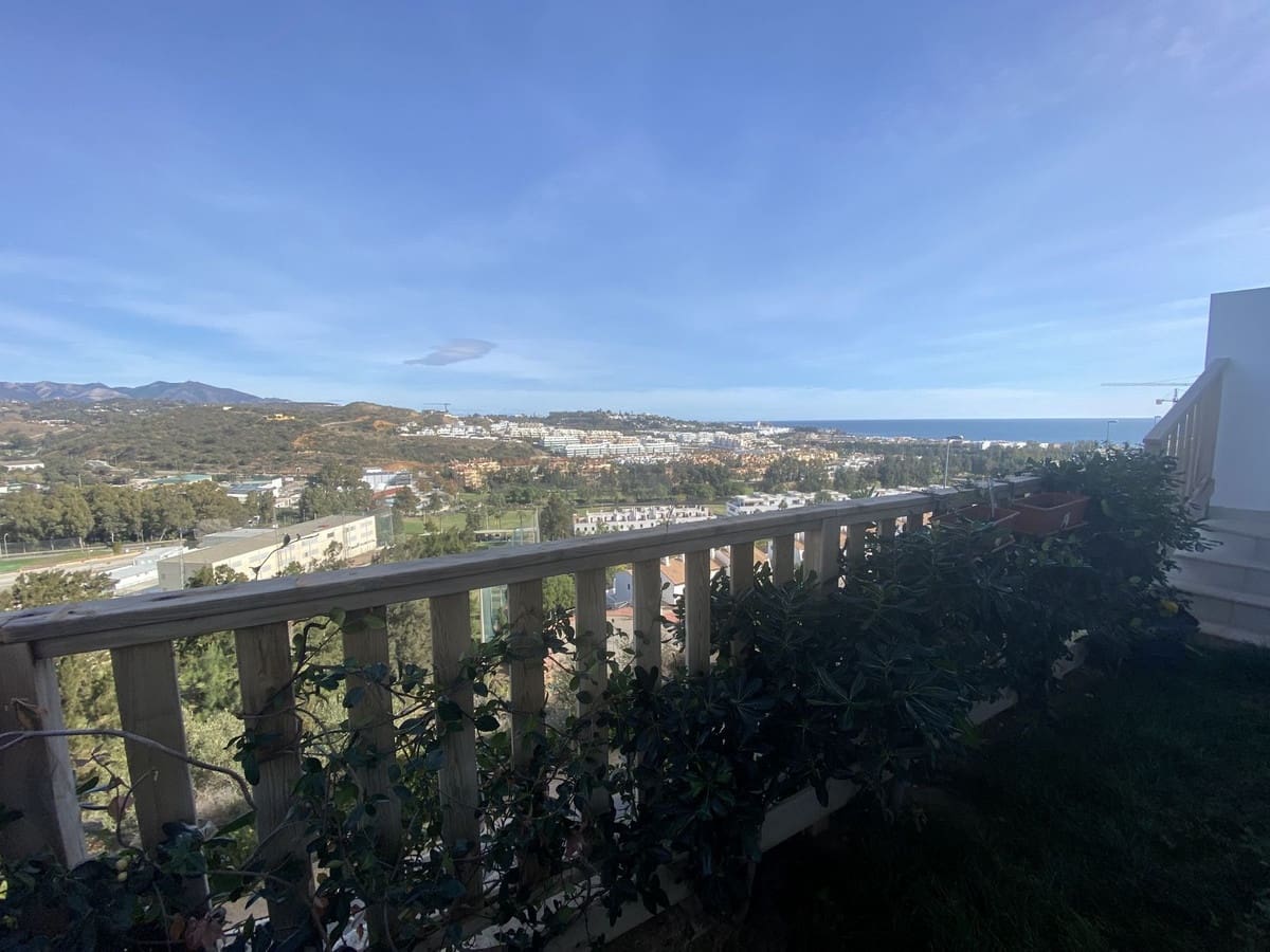 3 soveværelse Lejlighed til salg i La Cala de Mijas - € 449.000 (Ref: 7972041)