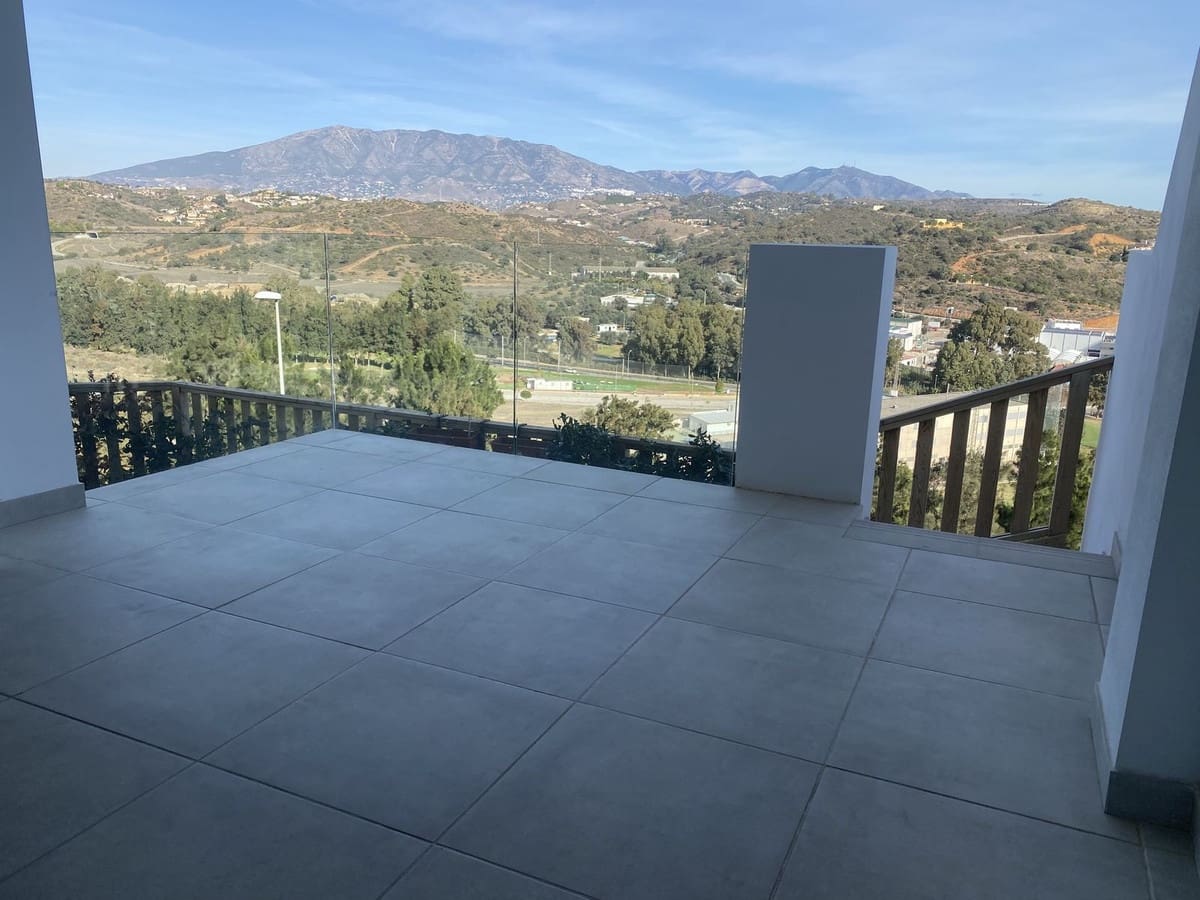 3 soveværelse Lejlighed til salg i La Cala de Mijas - € 449.000 (Ref: 7972041)