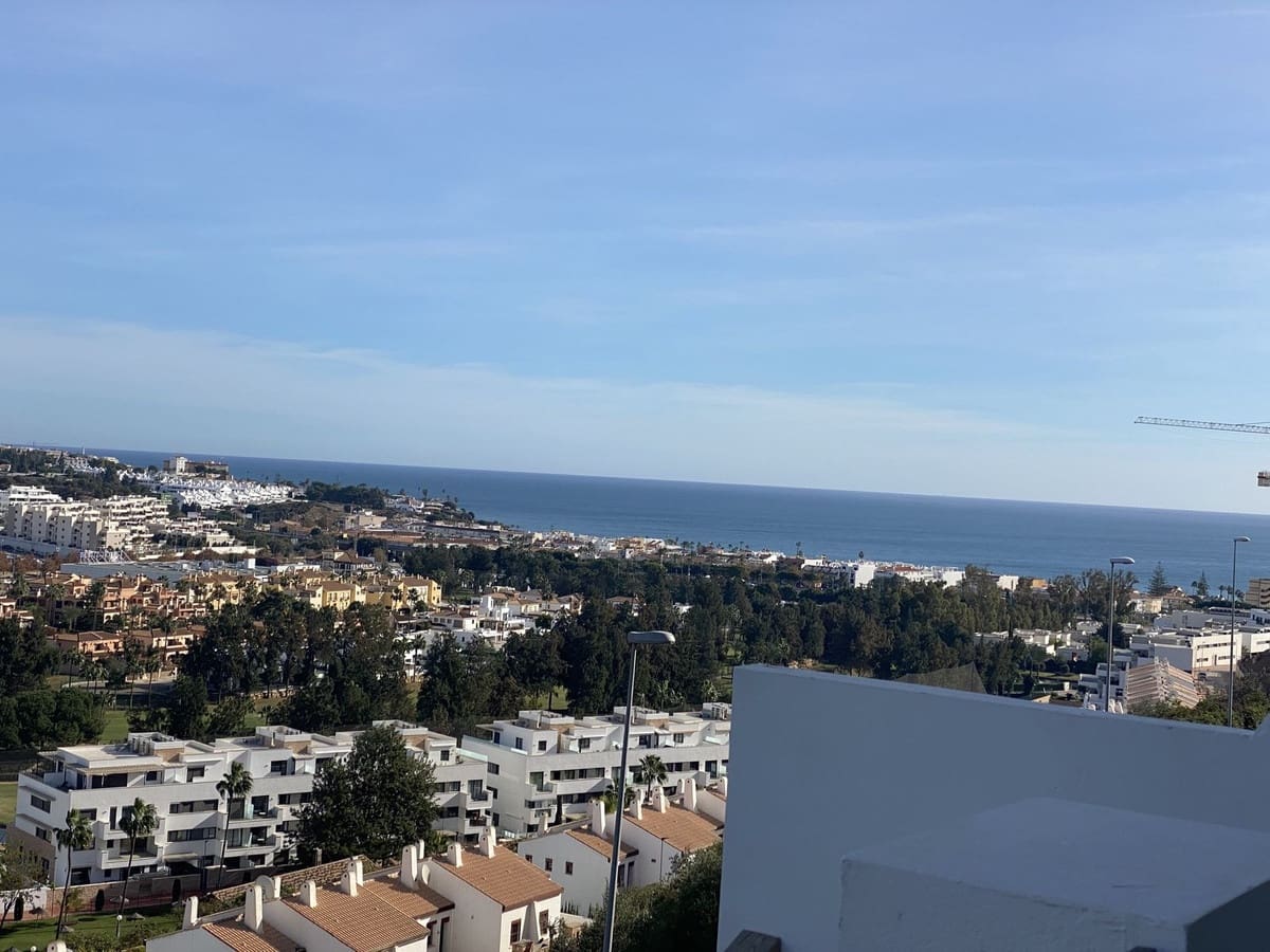 3 soveværelse Lejlighed til salg i La Cala de Mijas - € 449.000 (Ref: 7972041)