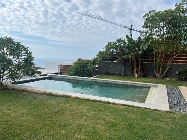 5 chambre Villa/Maison à vendre à Benalmádena pueblo, Benalmádena - 1 500 000 € (Ref: 8125334)