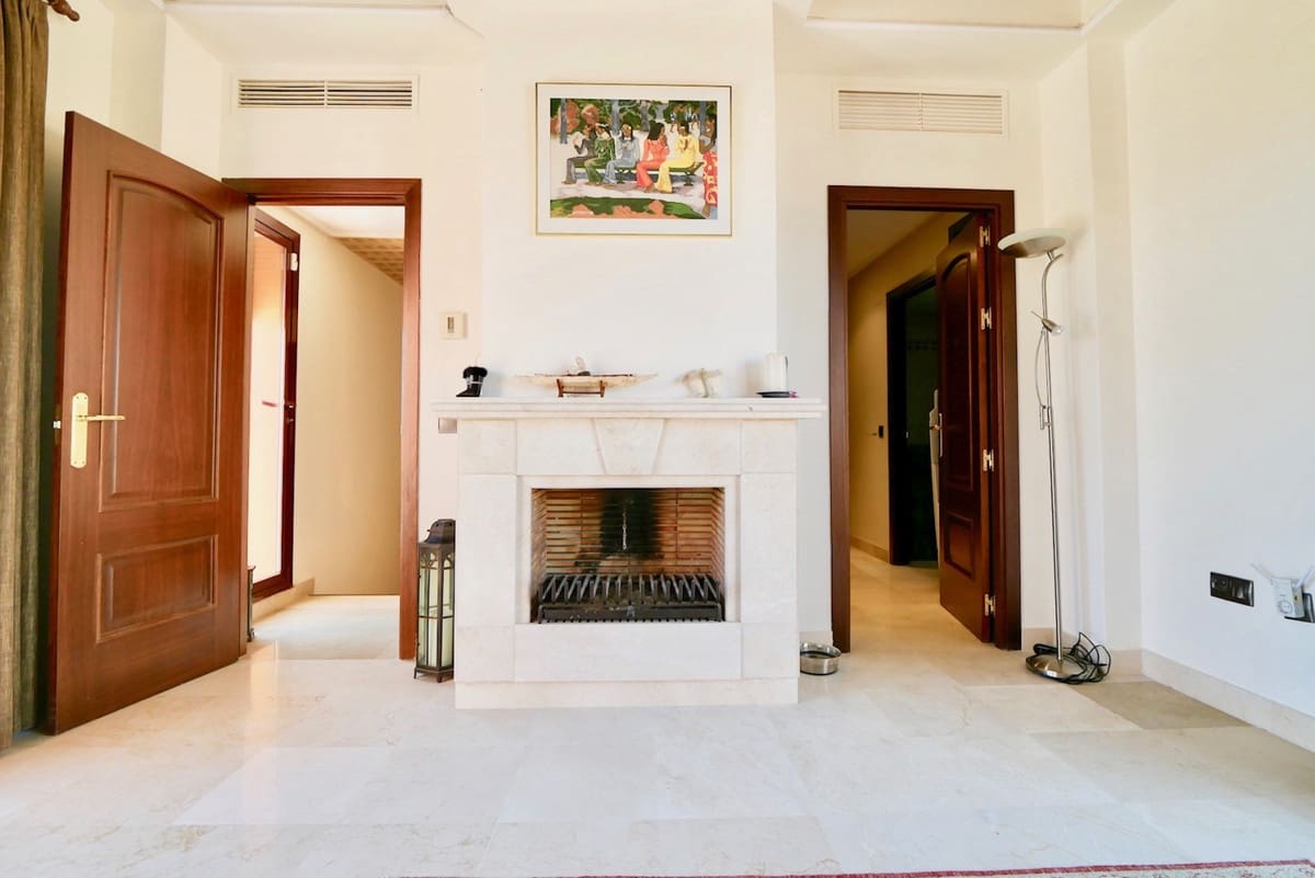 3 sypialnia Penthouse na sprzedaż w La Mairena - 635 000 € (Ref: 8222112)