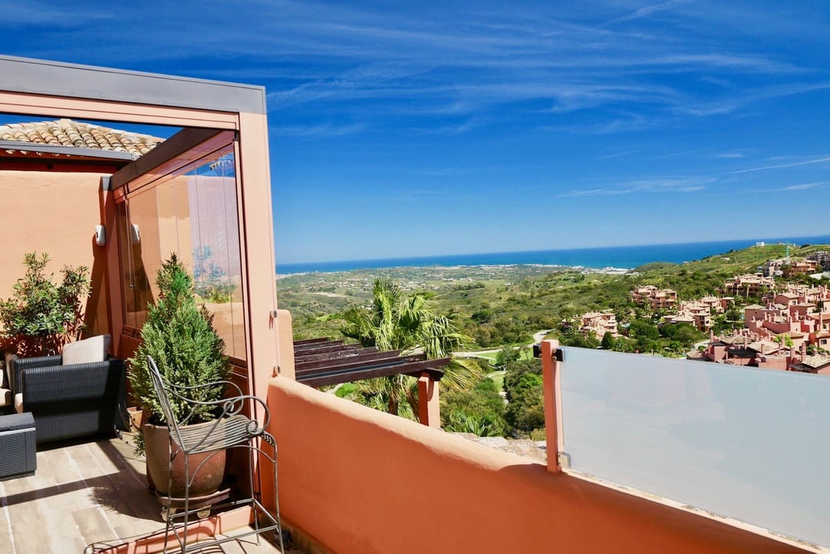 3 sypialnia Penthouse na sprzedaż w La Mairena - 635 000 € (Ref: 8222112)