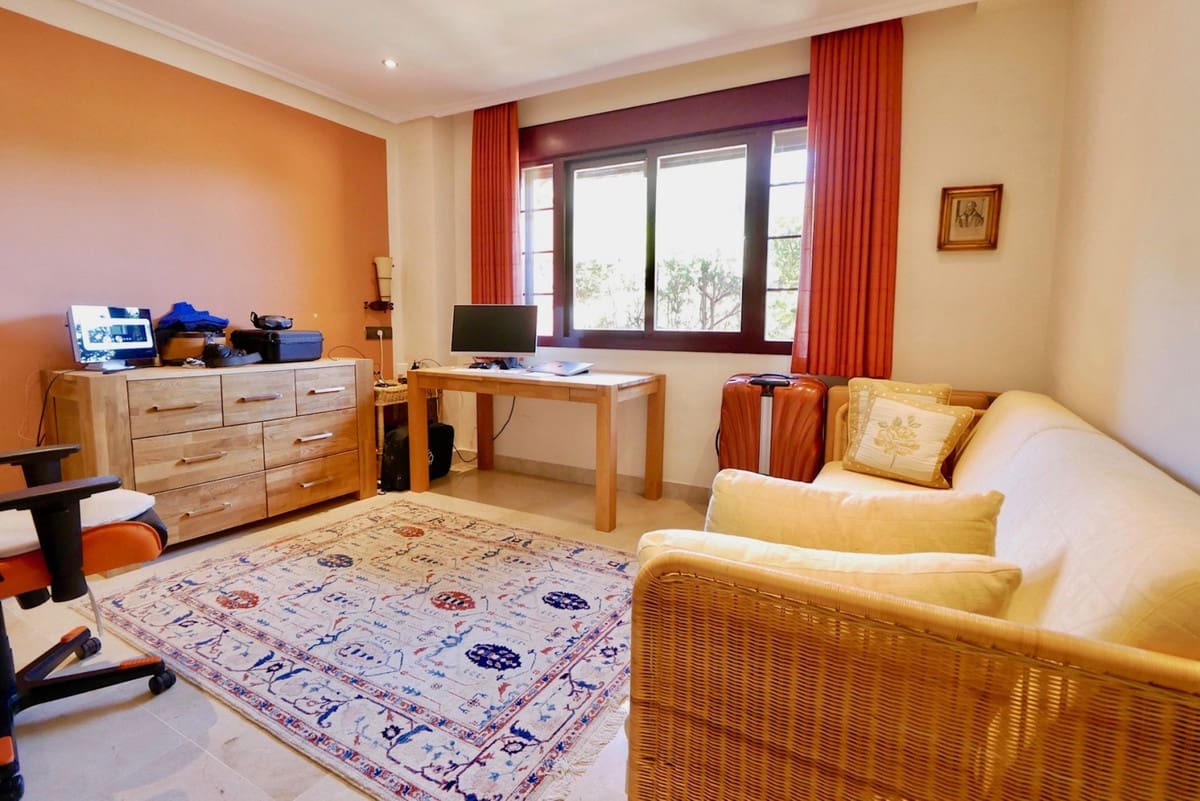 3 sypialnia Penthouse na sprzedaż w La Mairena - 635 000 € (Ref: 8222112)