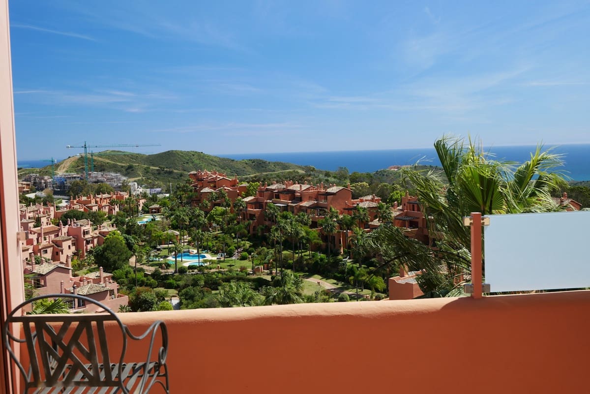 3 sypialnia Penthouse na sprzedaż w La Mairena - 635 000 € (Ref: 8222112)