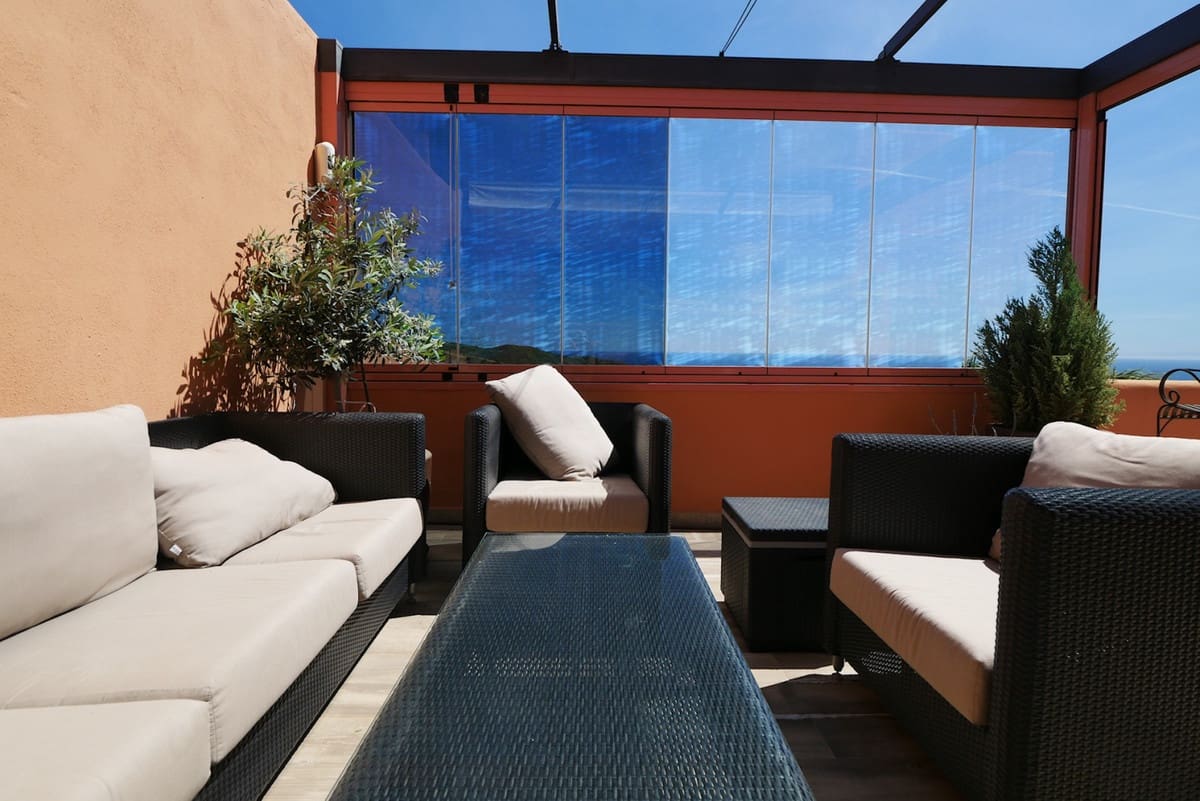 3 makuuhuone Kattohuoneisto myytävänä paikassa La Mairena - 635 000 € (Ref: 8222112)