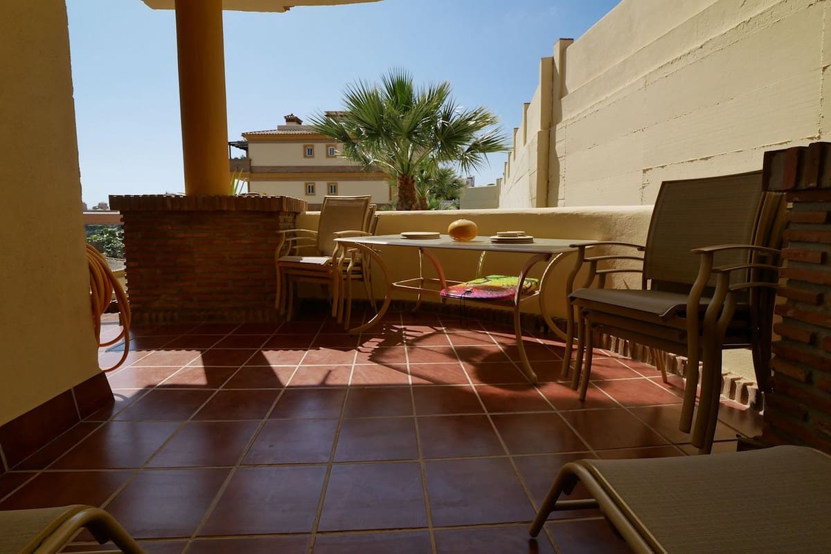 3 chambre Appartement à vendre à Calahonda avec piscine - 340 000 € (Ref: 8250942)