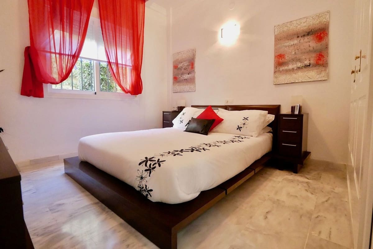 3 chambre Appartement à vendre à Calahonda avec piscine - 340 000 € (Ref: 8250942)