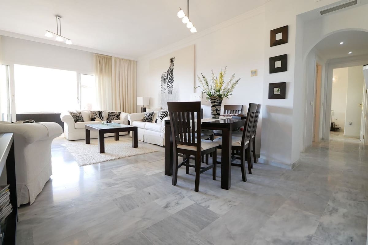 3 chambre Appartement à vendre à Calahonda avec piscine - 340 000 € (Ref: 8250942)