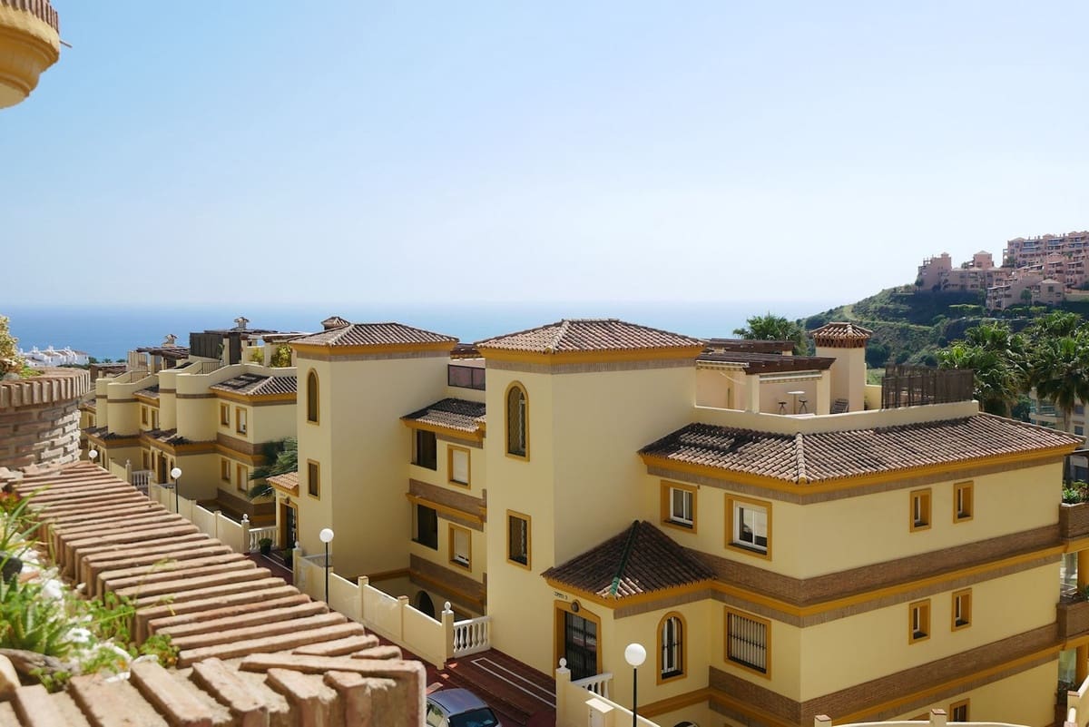 3 chambre Appartement à vendre à Calahonda avec piscine - 340 000 € (Ref: 8250942)
