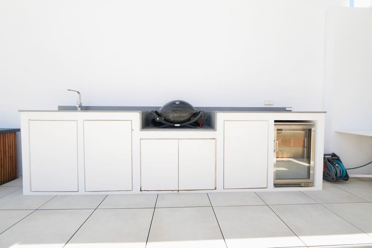3 sypialnia Apartament na sprzedaż w La Cala de Mijas z basenem garażem - 660 000 € (Ref: 8306805)