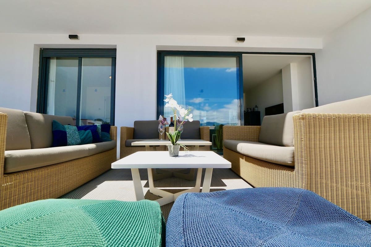 3 sypialnia Apartament na sprzedaż w La Cala de Mijas z basenem garażem - 660 000 € (Ref: 8306805)