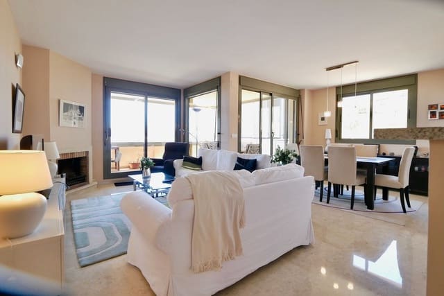 2 soveværelse Lejlighed til salg i Calahonda, Mijas med swimmingpool garage - € 329.000 (Ref: 8397136)