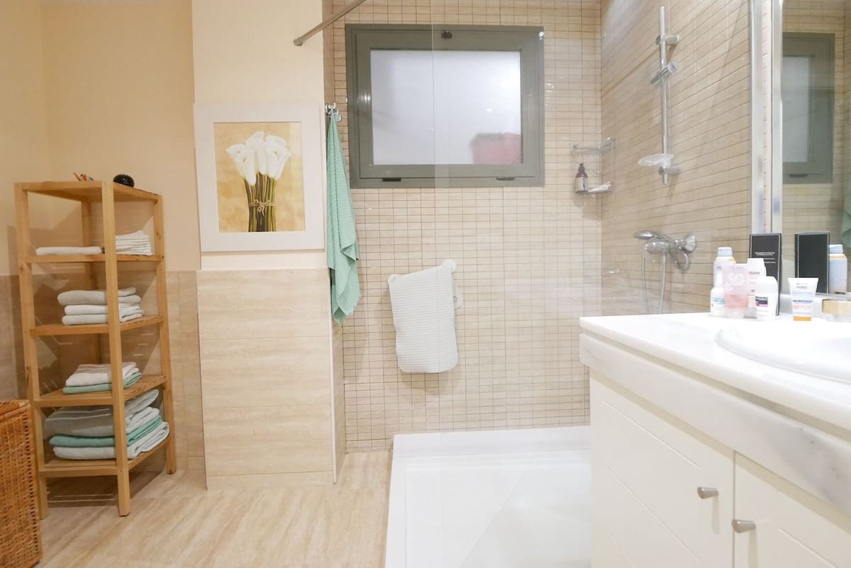 3 Zimmer Apartment zu verkaufen in Calahonda mit Pool Garage - 350.000 € (Ref: 8402302)