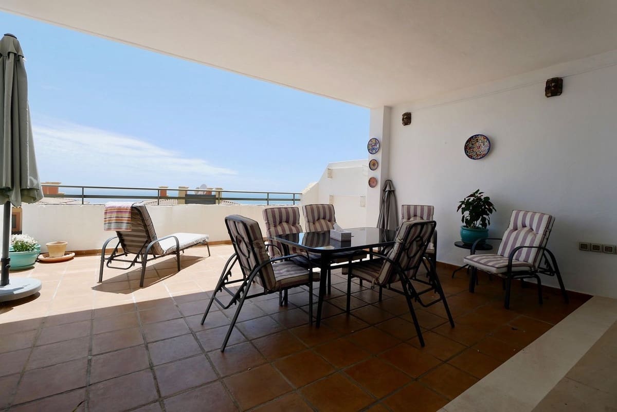 3 Zimmer Apartment zu verkaufen in Calahonda mit Pool Garage - 350.000 € (Ref: 8402302)