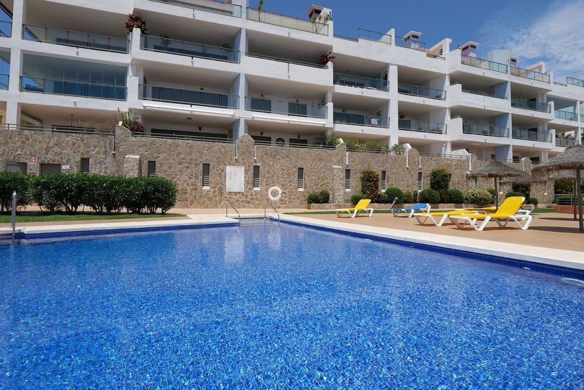 3 Zimmer Apartment zu verkaufen in Calahonda mit Pool Garage - 350.000 € (Ref: 8402302)