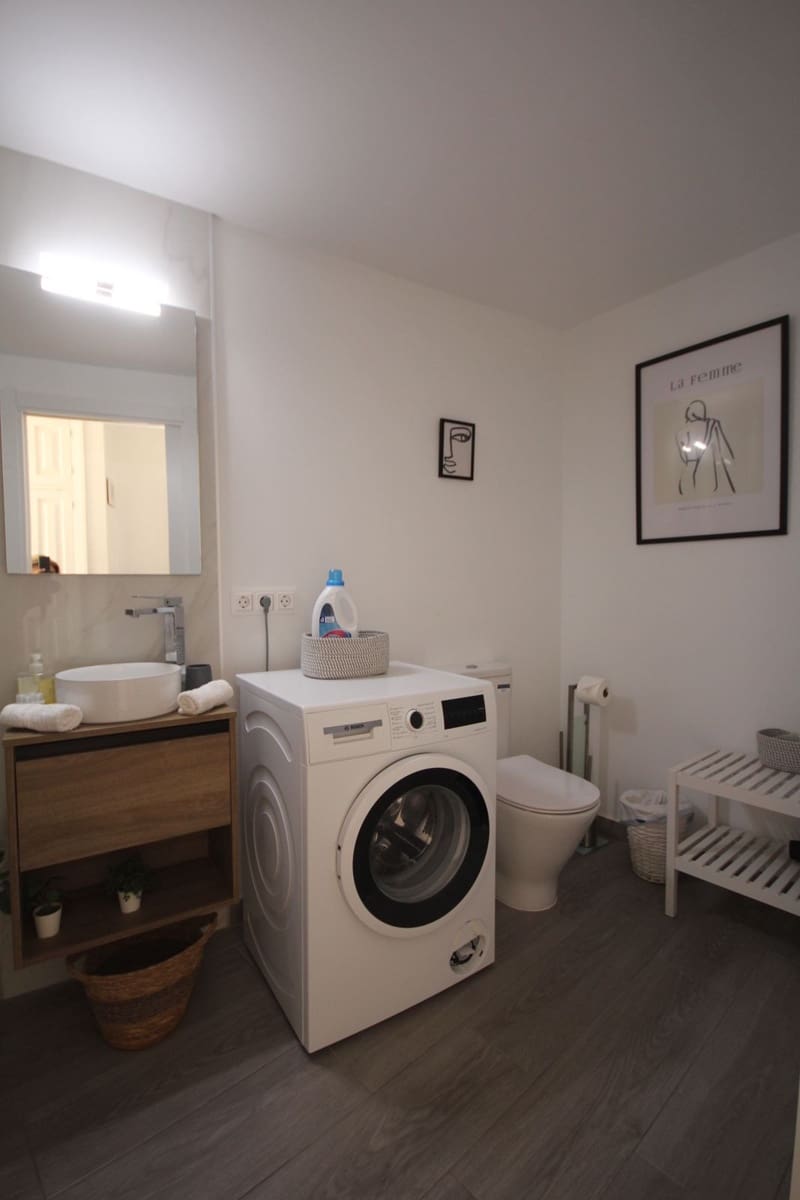 Apartment for sale in Calahonda - € 289,000 (Ref: 8577429)