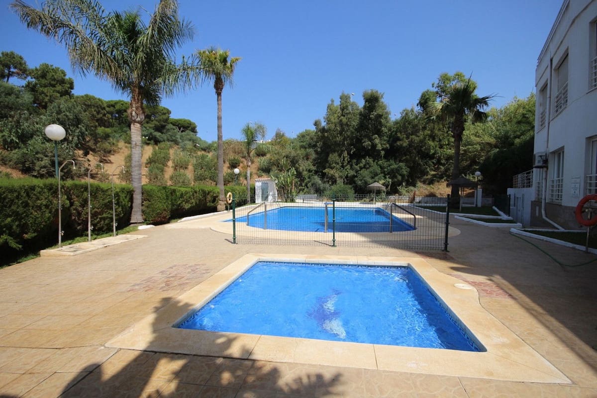Apartment for sale in Calahonda - € 295,000 (Ref: 8577429)