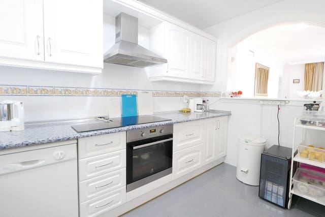 3 soverom Leilighet til salgs i Calahonda, Mijas med svømmebasseng - € 355 000 (Ref: 8585059)