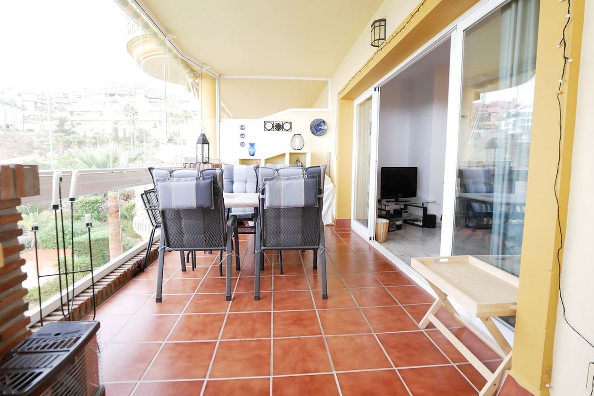 3 soveværelse Lejlighed til salg i Calahonda med swimmingpool - € 355.000 (Ref: 8585059)