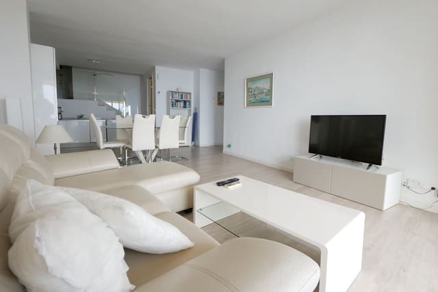 3 sypialnia Apartament na sprzedaż w Cabopino, Marbella z basenem garażem - 925 000 € (Ref: 8589901)