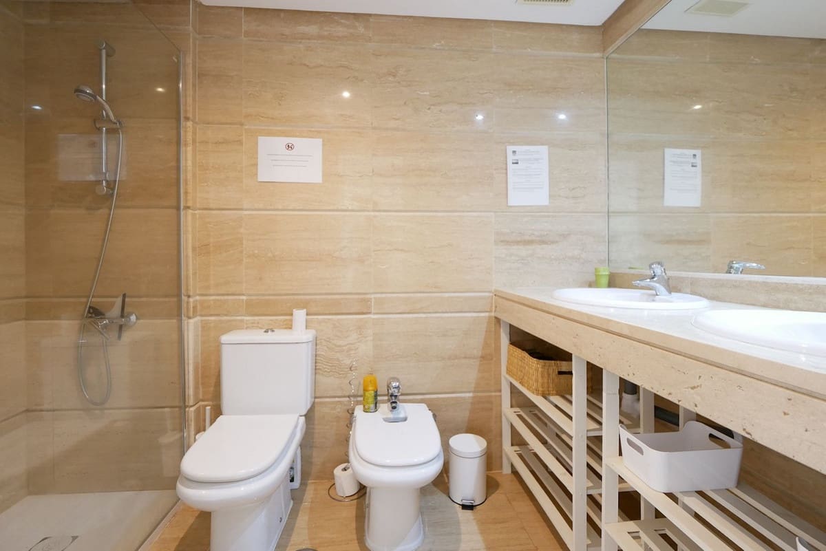 2 soveværelse Lejlighed til salg i Cabopino med swimmingpool garage - € 399.900 (Ref: 8598370)