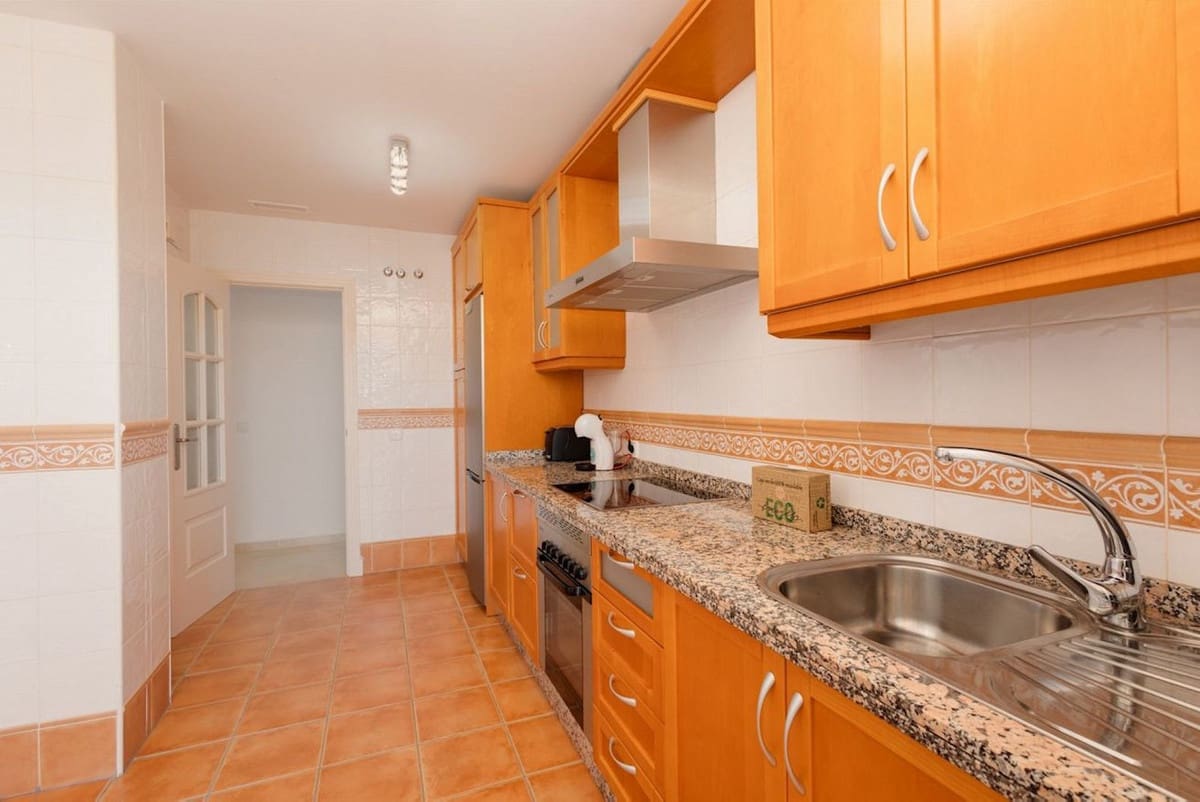 2 Zimmer Apartment zu verkaufen in La Mairena mit Pool Garage - 332.000 € (Ref: 8649155)