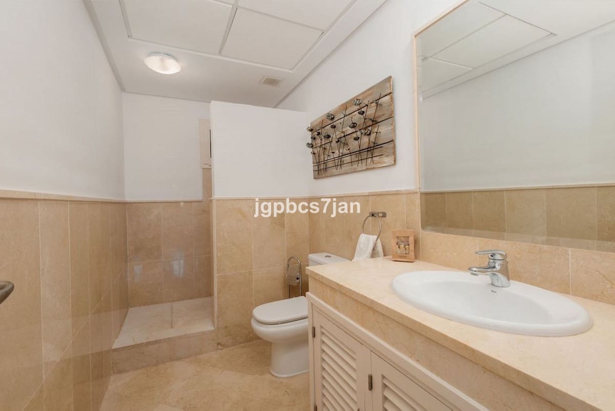 2 Zimmer Apartment zu verkaufen in La Mairena mit Pool Garage - 332.000 € (Ref: 8649155)