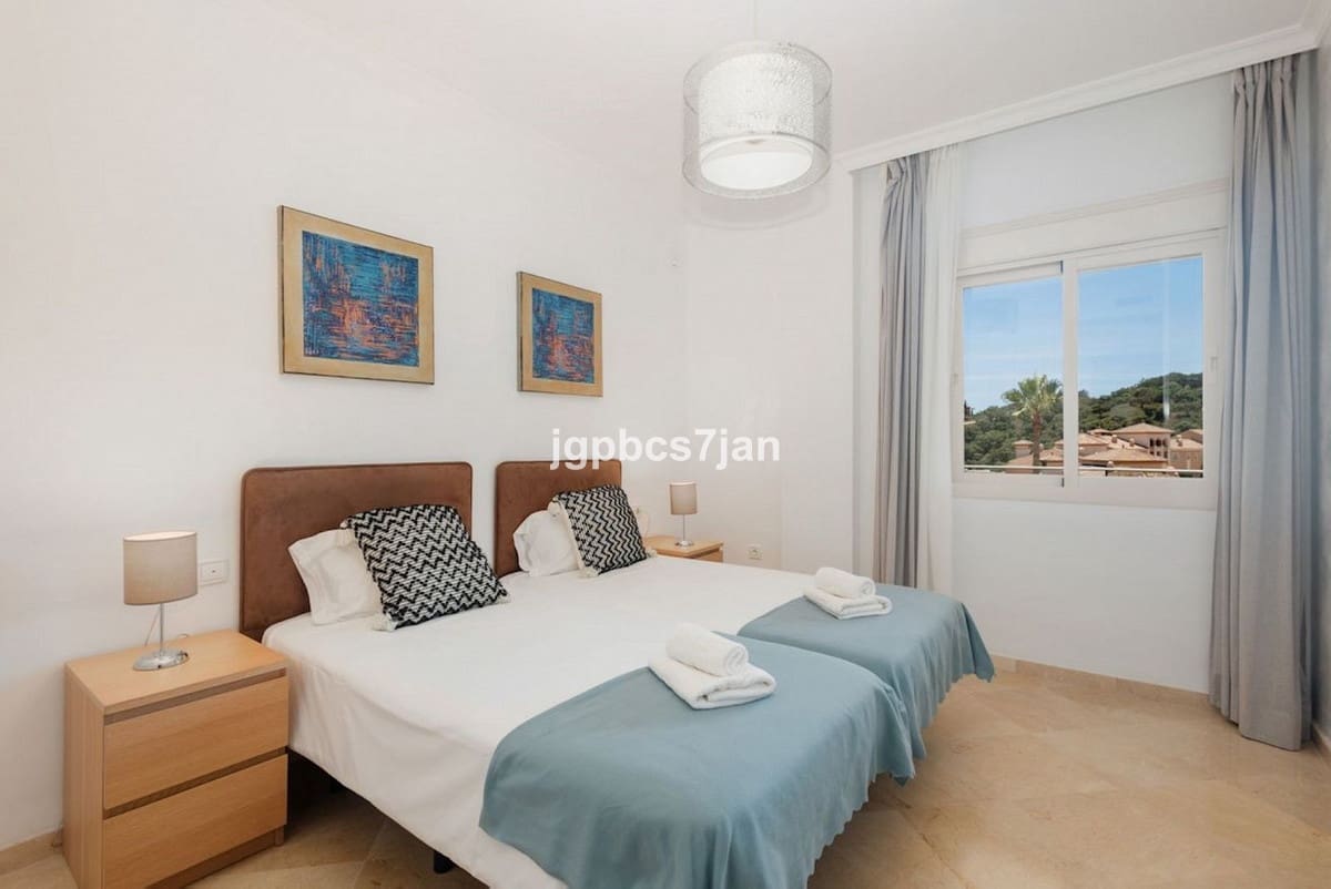2 Zimmer Apartment zu verkaufen in La Mairena mit Pool Garage - 332.000 € (Ref: 8649155)