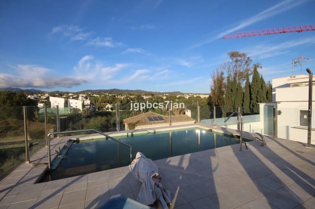 3 quarto Moradia para venda em Elviria, Marbella com piscina garagem - 4 750 000 € (Ref: 8653607)