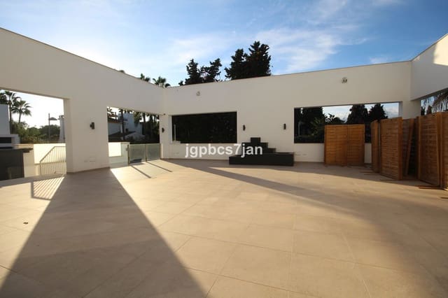 3 quarto Moradia para venda em Elviria, Marbella com piscina garagem - 4 750 000 € (Ref: 8653607)