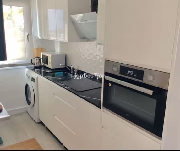 1 soveværelse Lejlighed til salg i Cabopino, Marbella med swimmingpool - € 495.000 (Ref: 8723384)
