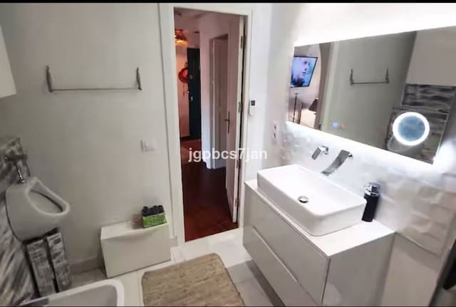 1 soveværelse Lejlighed til salg i Cabopino, Marbella med swimmingpool - € 495.000 (Ref: 8723384)