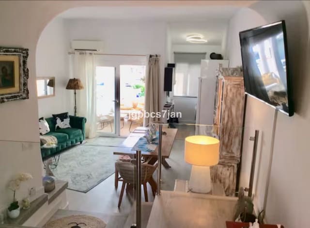 1 soveværelse Lejlighed til salg i Cabopino, Marbella med swimmingpool - € 495.000 (Ref: 8723384)