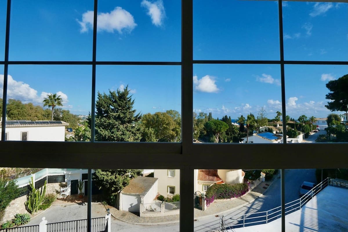 6 soveværelse Villa til salg i La Cala de Mijas med swimmingpool garage - € 1.149.000 (Ref: 8742434)