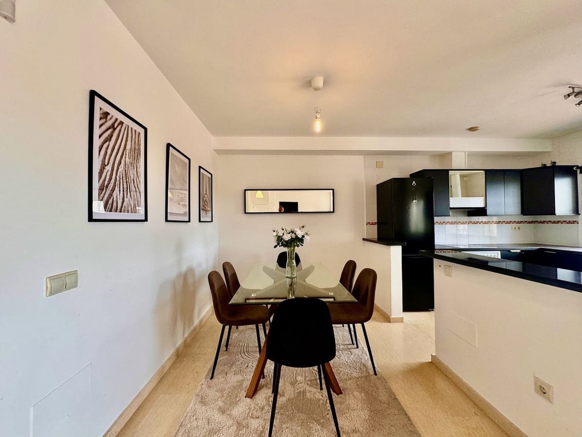6 makuuhuone Huvila myytävänä paikassa La Cala de Mijas mukana uima-altaan 
autotalli - 1 149 000 € (Ref: 8742434)