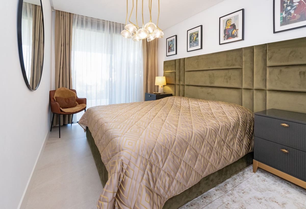 3 soverom Leilighet til salgs i Cabopino med svømmebasseng garasje - € 1 250 000 (Ref: 8766113)