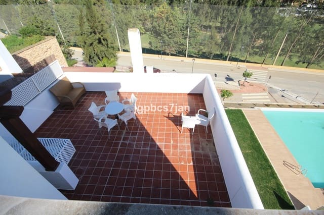 3 makuuhuone Huoneisto myytävänä paikassa La Cala de Mijas, Mijas mukana 
autotalli - 624 000 € (Ref: 8777058)