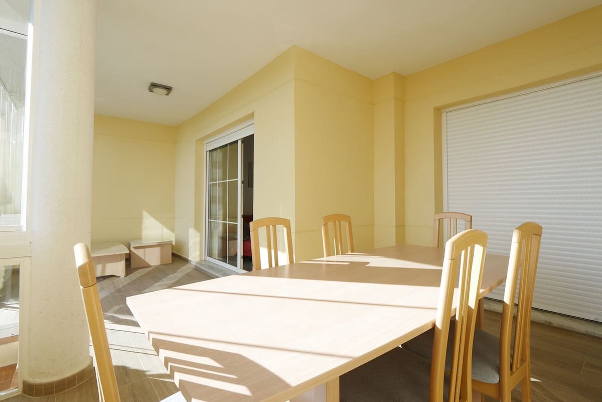 3 slaapkamer Appartement te koop in Cabopino met zwembad garage - € 499.000 (Ref: 8836220)