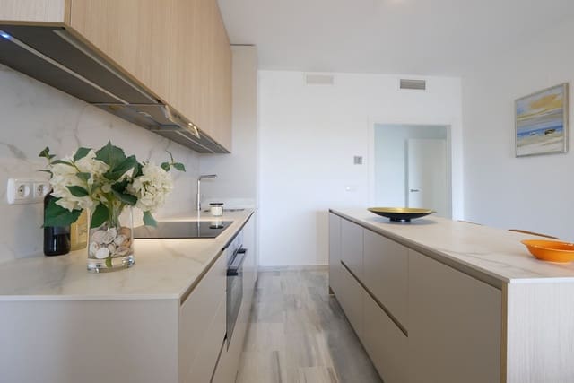 3 soverom Leilighet til salgs i Cabopino, Marbella med svømmebasseng garasje - € 499 000 (Ref: 8836220)