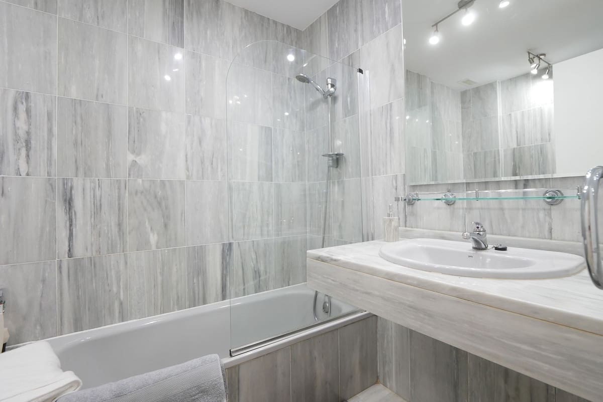 3 slaapkamer Appartement te koop in Cabopino met zwembad garage - € 499.000 (Ref: 8836220)