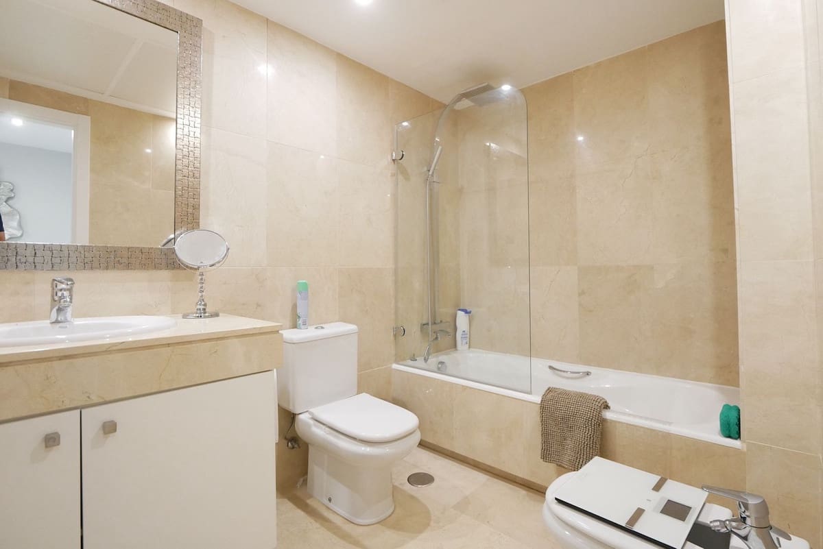 3 soverom Leilighet til salgs i Cabopino med svømmebasseng garasje - € 1 089 000 (Ref: 8847183)