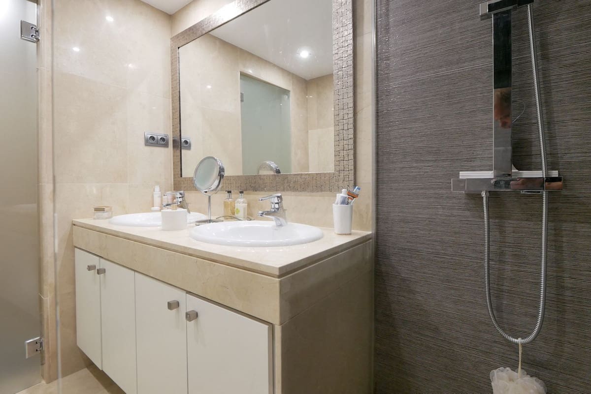 3 soverom Leilighet til salgs i Cabopino med svømmebasseng garasje - € 1 089 000 (Ref: 8847183)