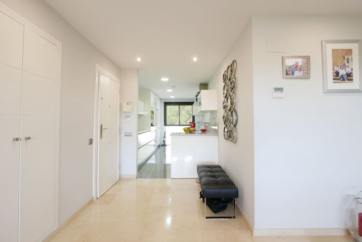 3 sovrum Lägenhet till salu i Cabopino med pool garage - 1 089 000 € (Ref: 8847183)