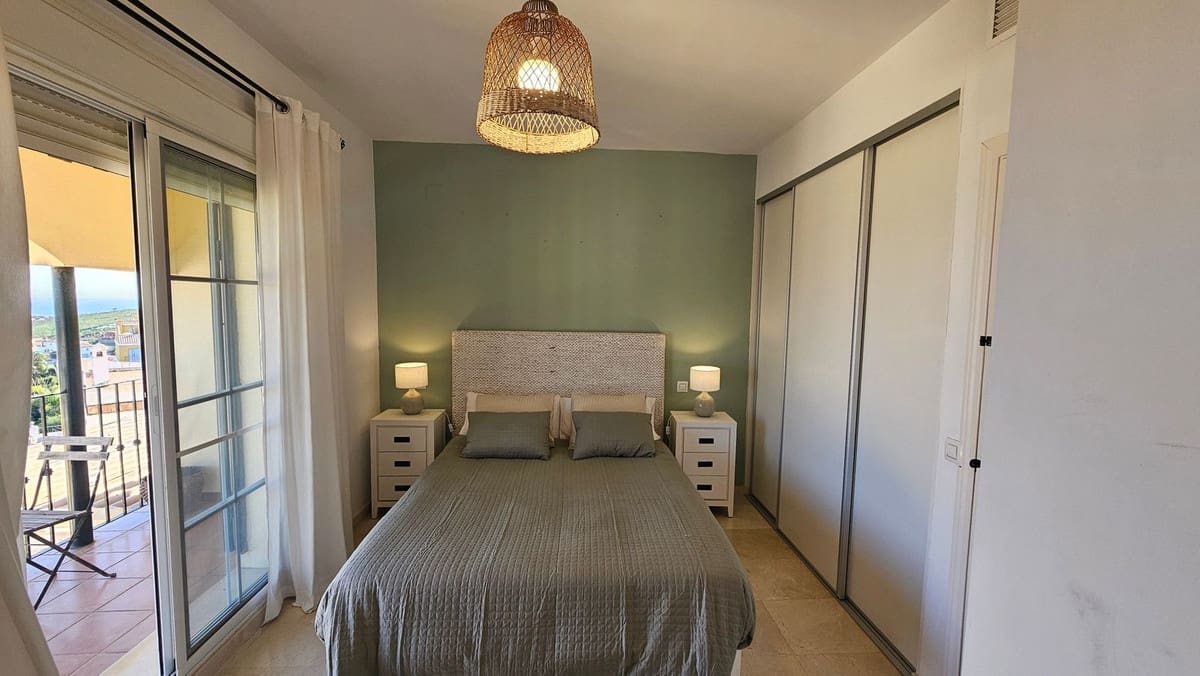 3 bedroom Townhouse for sale in Manilva with pool garage - € 299,000 (Ref: 8850411)