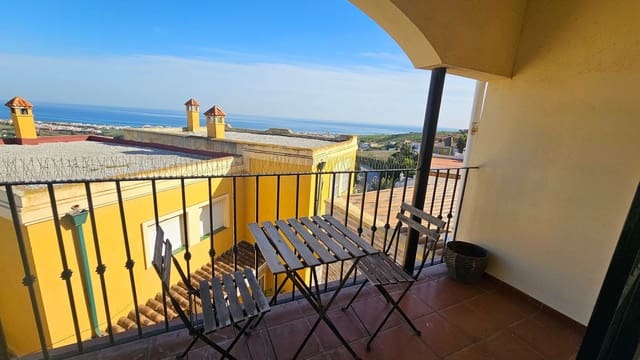 3 sypialnia Dom na sprzedaż w Manilva z basenem garażem - 299 000 € (Ref: 8850411)