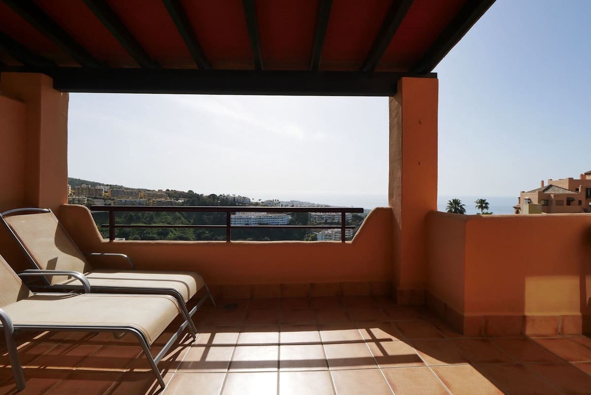 2 soveværelse Lejlighed til salg i Calahonda med swimmingpool garage - € 284.900 (Ref: 8925341)