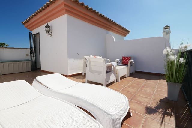 4 camera da letto Casa in vendita in Cabopino, Marbella con piscina garage - 579.000 € (Rif: 8942583)